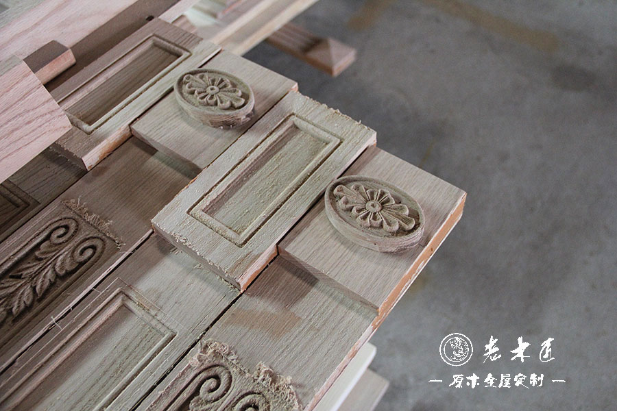 老木匠原木家具手工雕刻