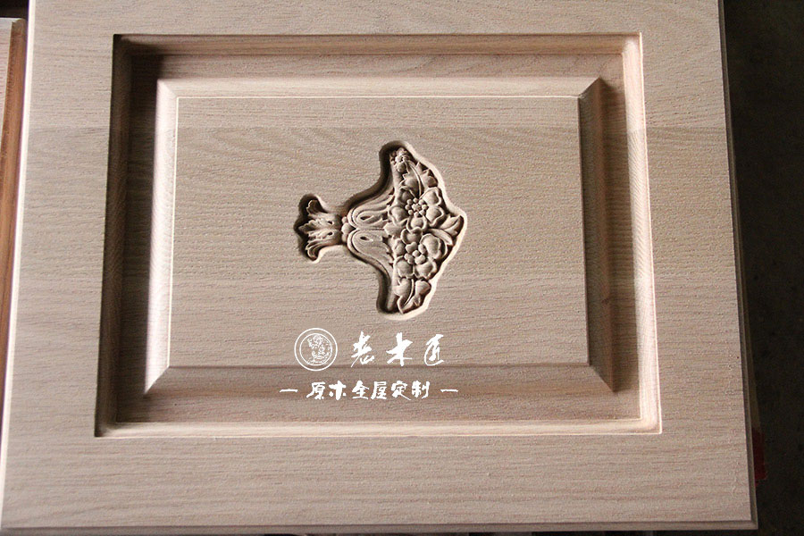 實(shí)木雕花圖片