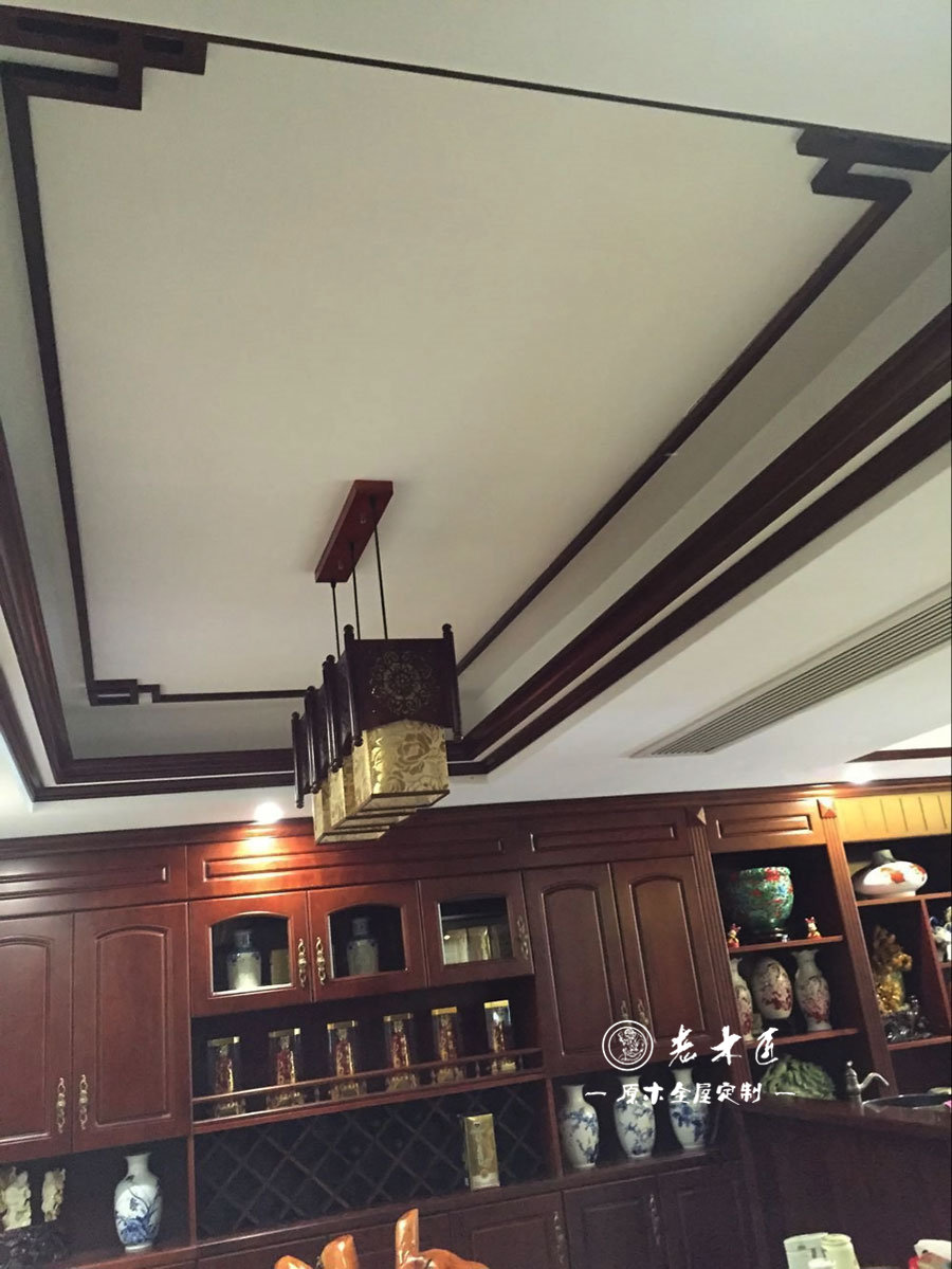 ��ʽ�L(f��ng)��ԭľ���ư���