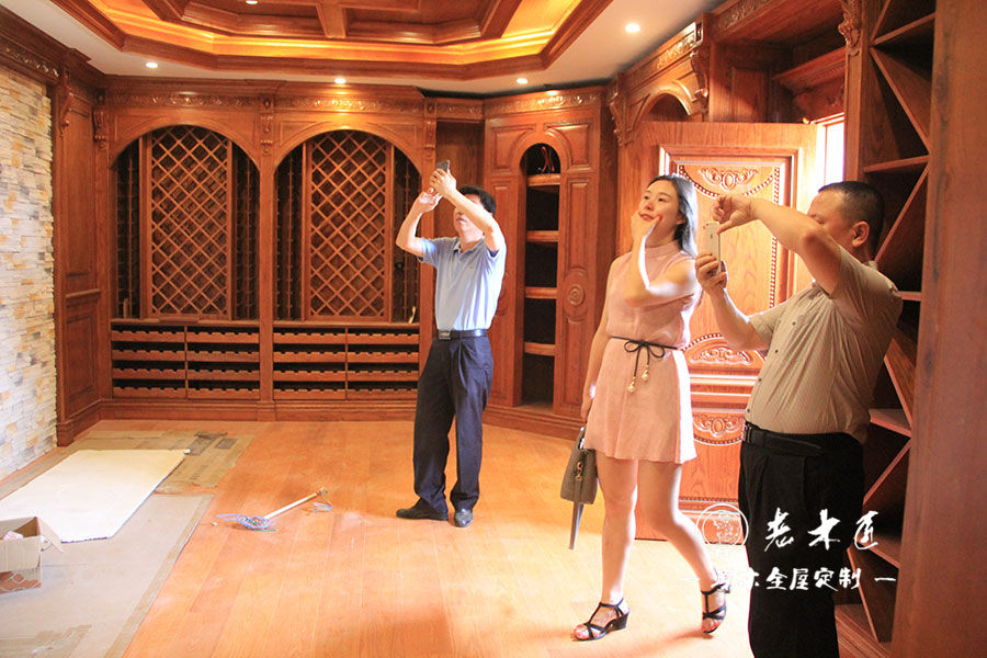 �B�T�҃�(n��i)�bf(xi��)���O(sh��)Ӌ����ľ��ԭľչ�d���^