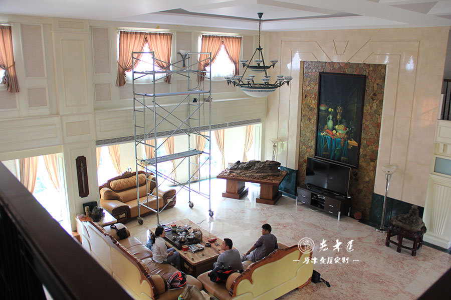 客廳護(hù)墻板定制效果圖