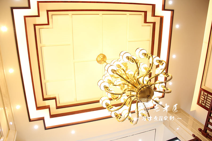 原木天花吊頂裝修效果圖