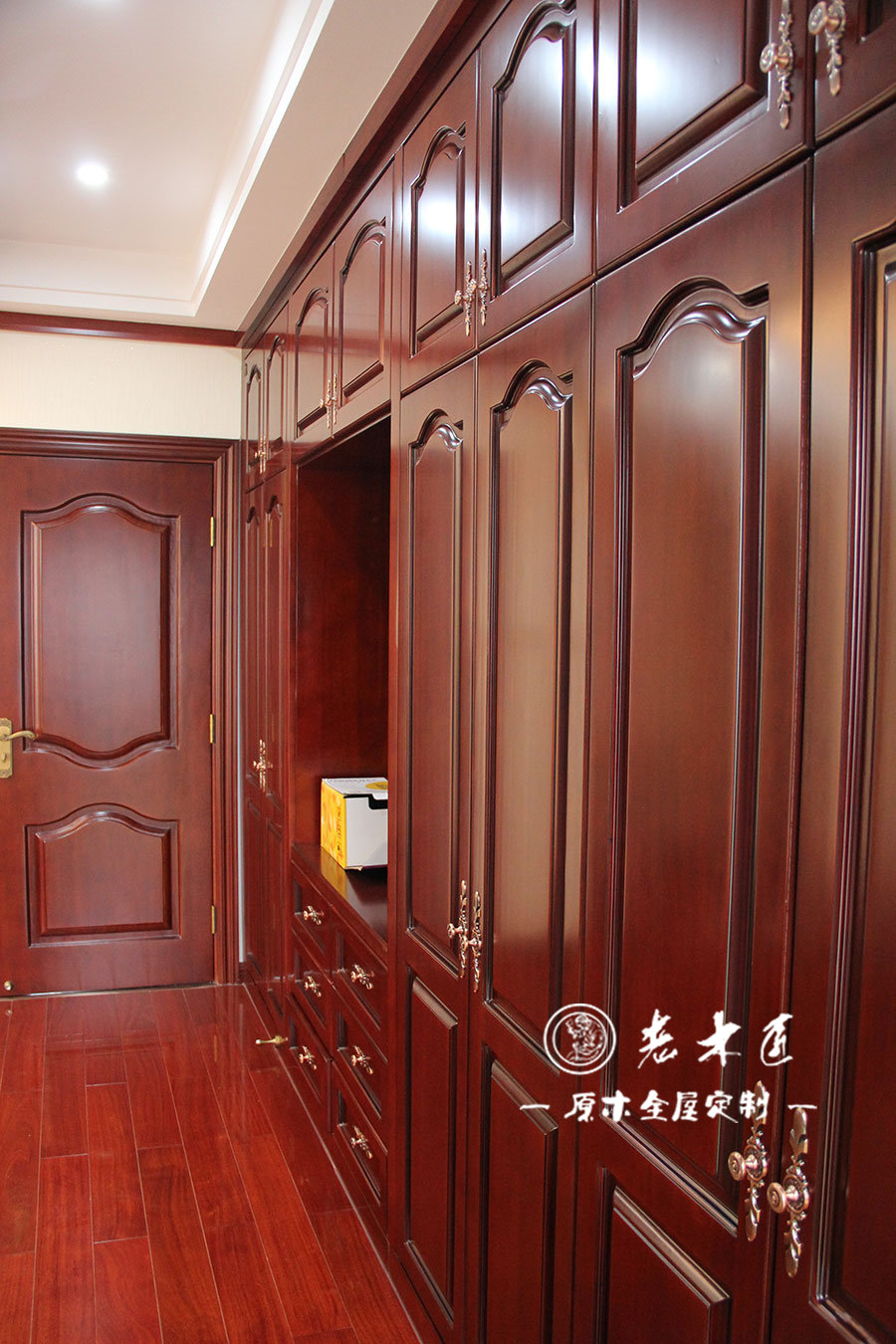 臥室電視柜裝修效果圖