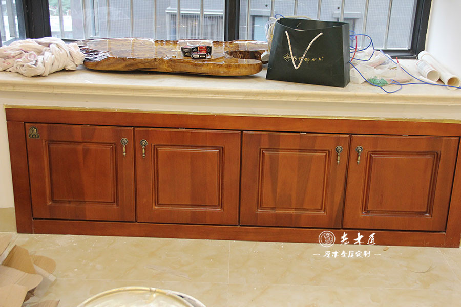 原木儲物柜效果圖