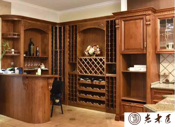 �е�ľ�ҾߏS��