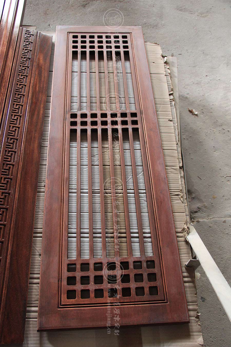 ��ľ������ʽϵ��ƽ�_�T��