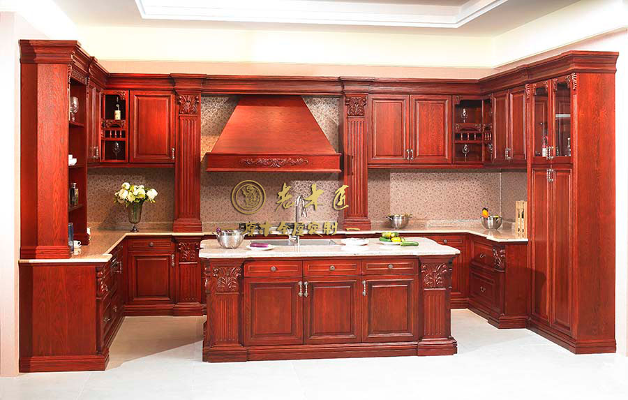 ��~��ľ����