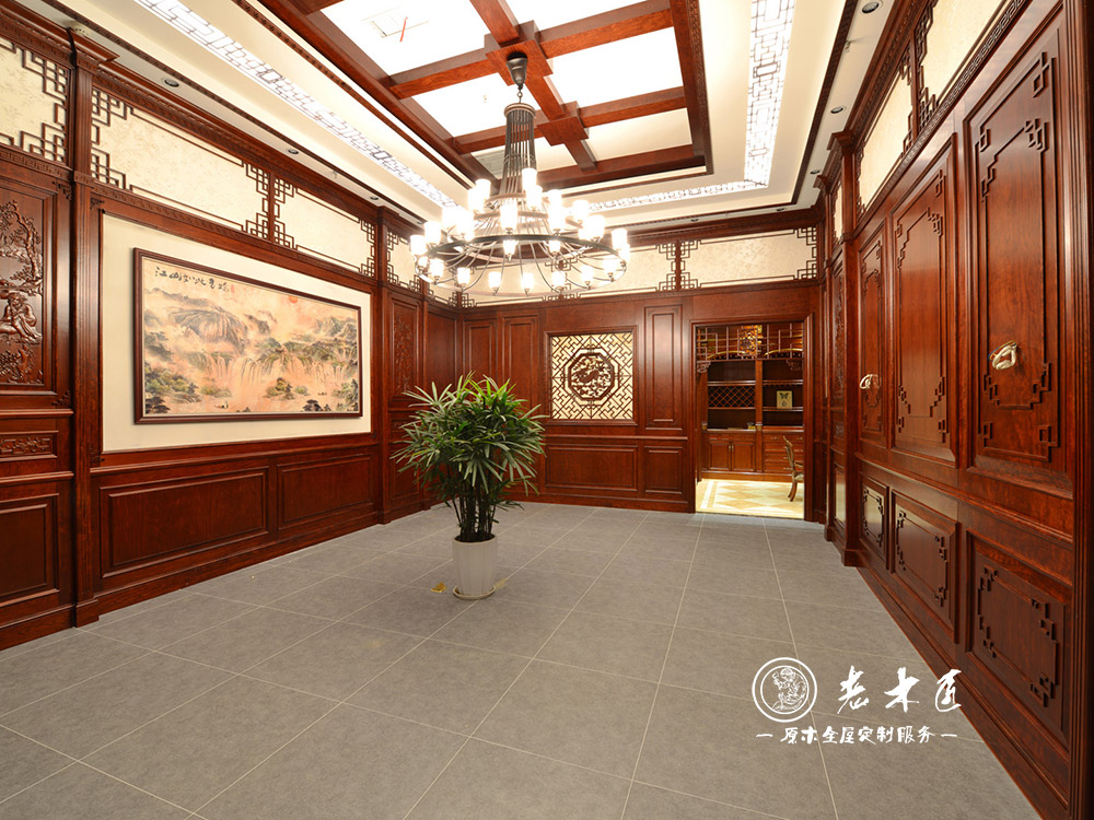 中式護(hù)墻板效果圖_門廳護(hù)墻板圖片