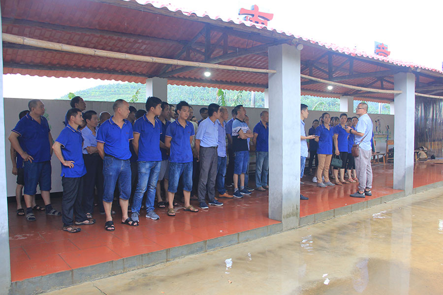 老木匠員工戶外拓展訓(xùn)練