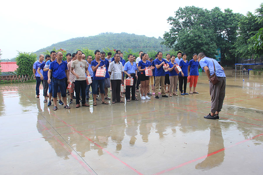 老木匠員工戶外拓展訓(xùn)練