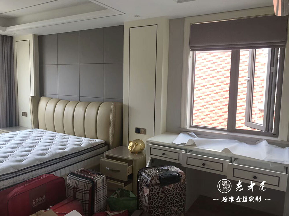 現(xiàn)代簡(jiǎn)約風(fēng)格全屋定制