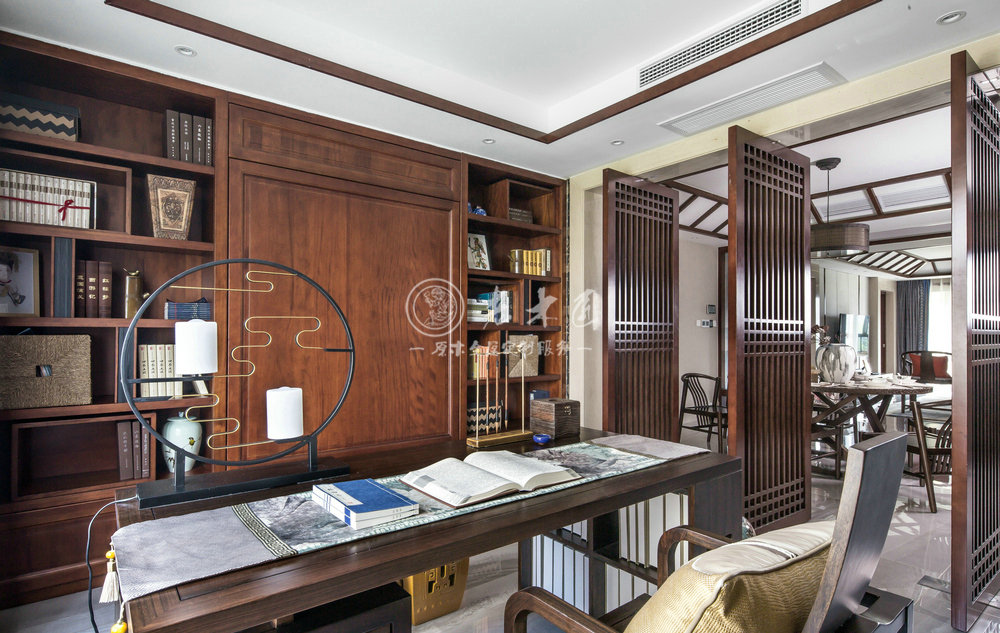 ��ʽԭľȫ�ݶ���