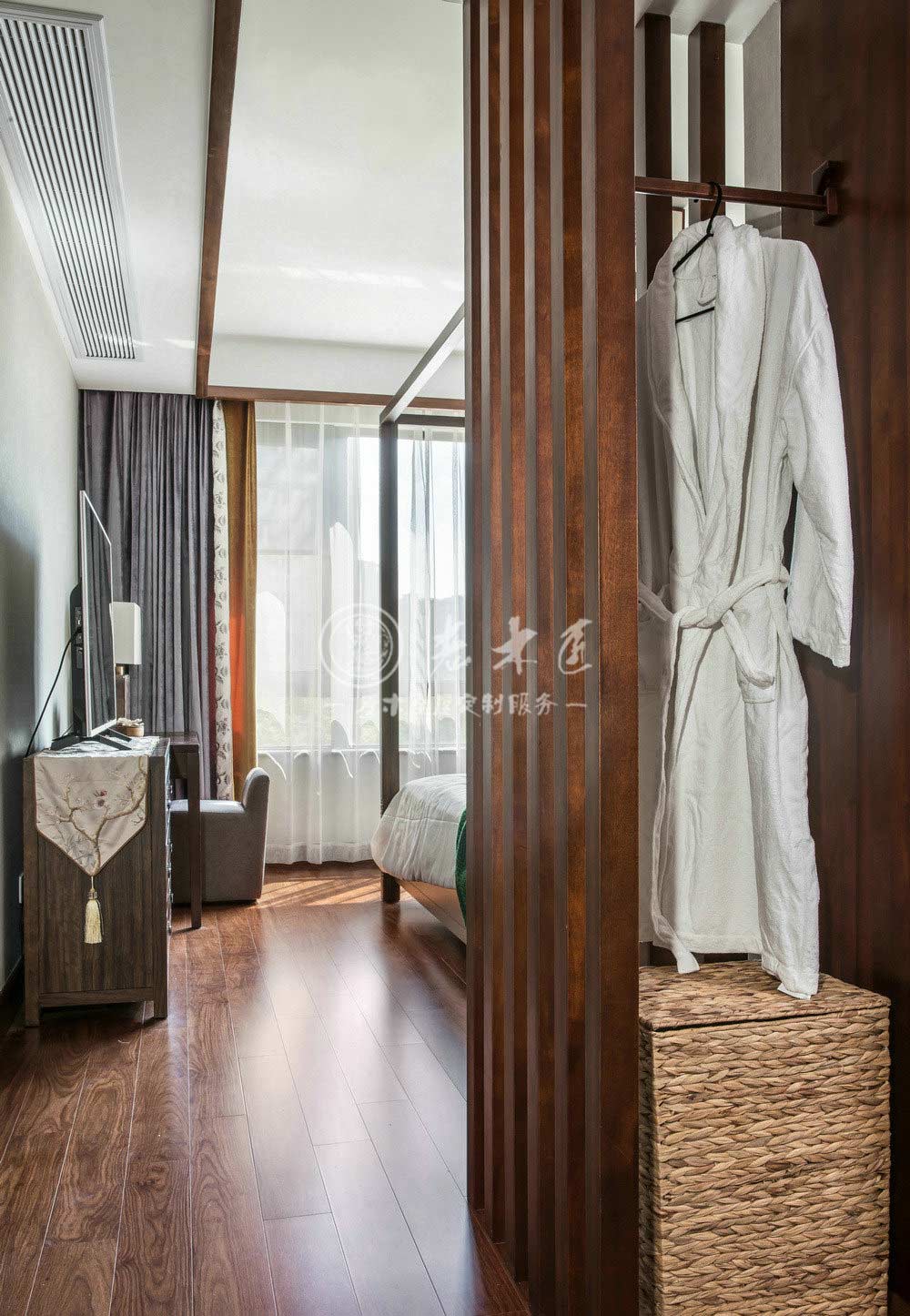 ��ʽԭľȫ�ݶ���