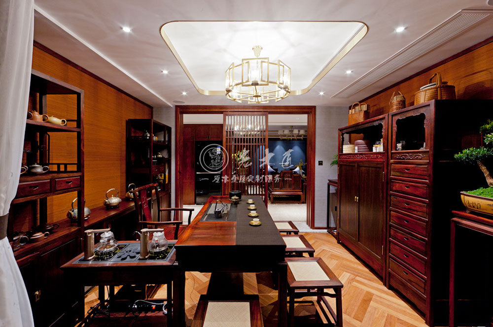 新中式原木全屋定制
