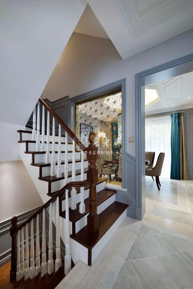 高級(jí)灰美式原木家居