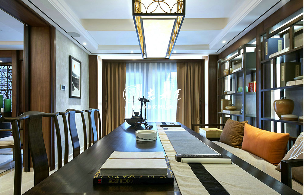 現(xiàn)代新中式原木全屋定制