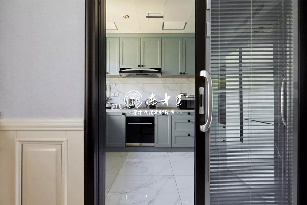 ��ľ���b���ƼҾ�