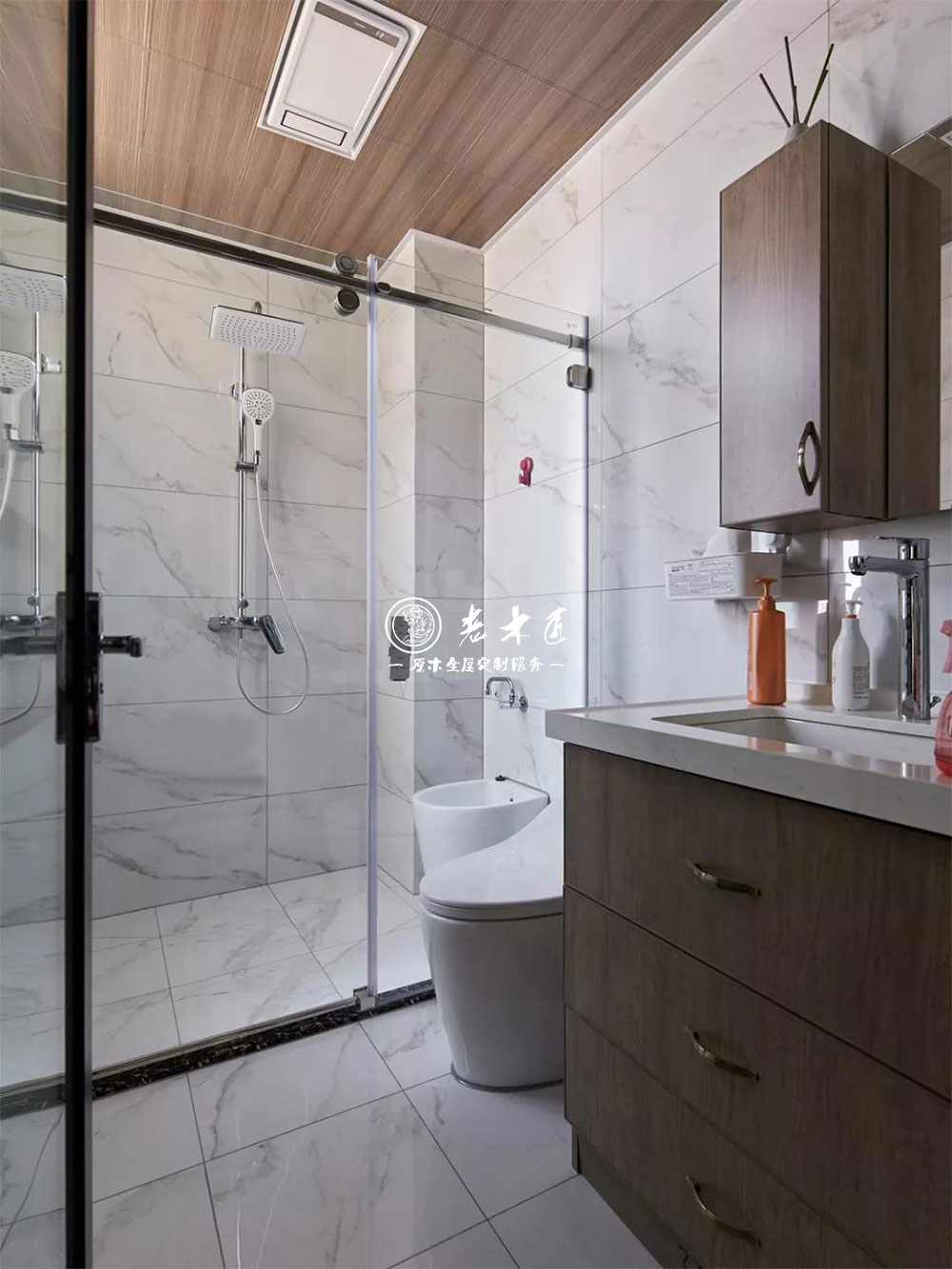 ��ľ���b���ƼҾ�