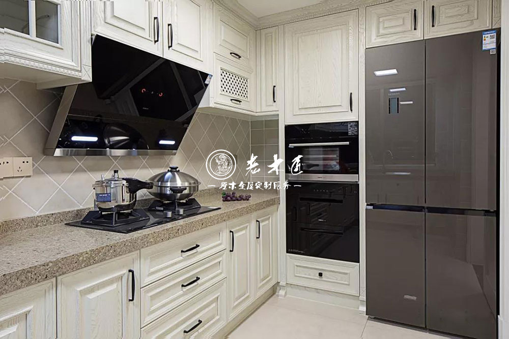 ��ʽ����L(f��ng)����ľ���b