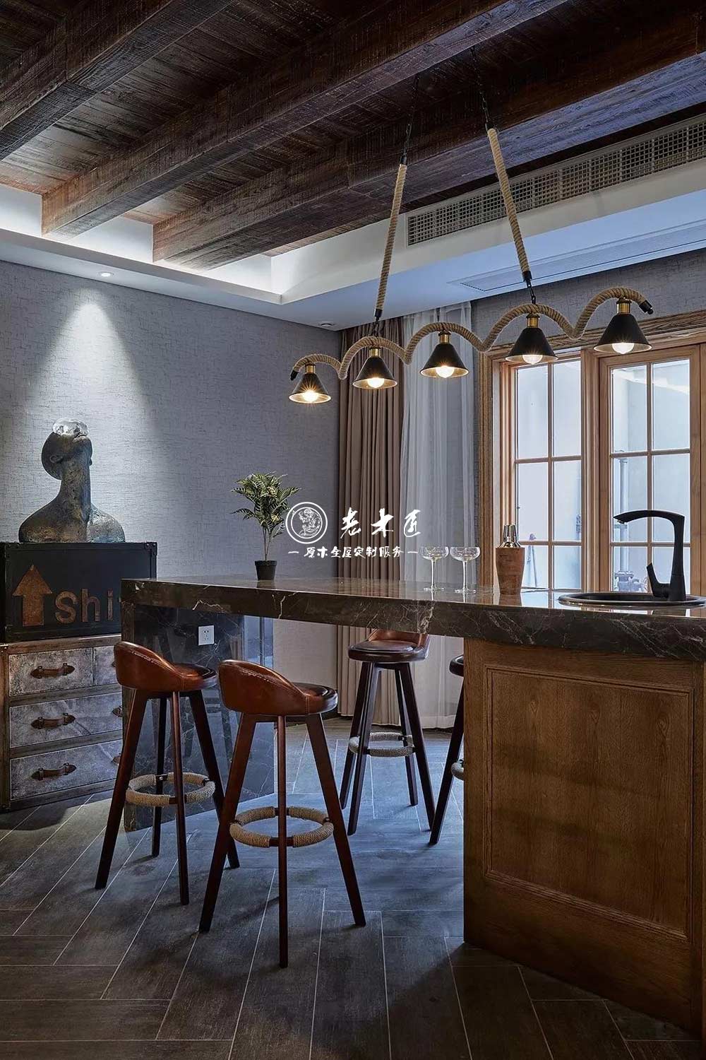 �e����ľ���b����