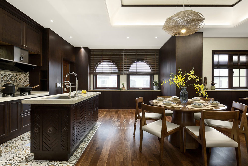 �|�ρ��L(f��ng)ԭľ���b