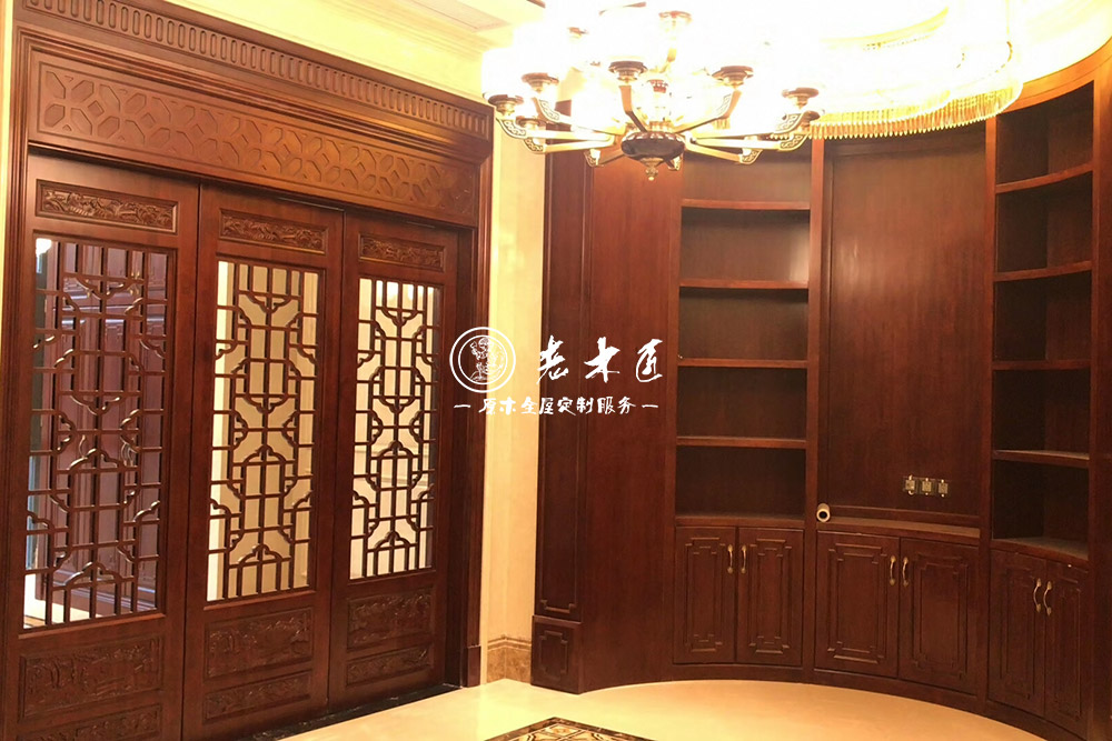 �e������ʽԭľ����