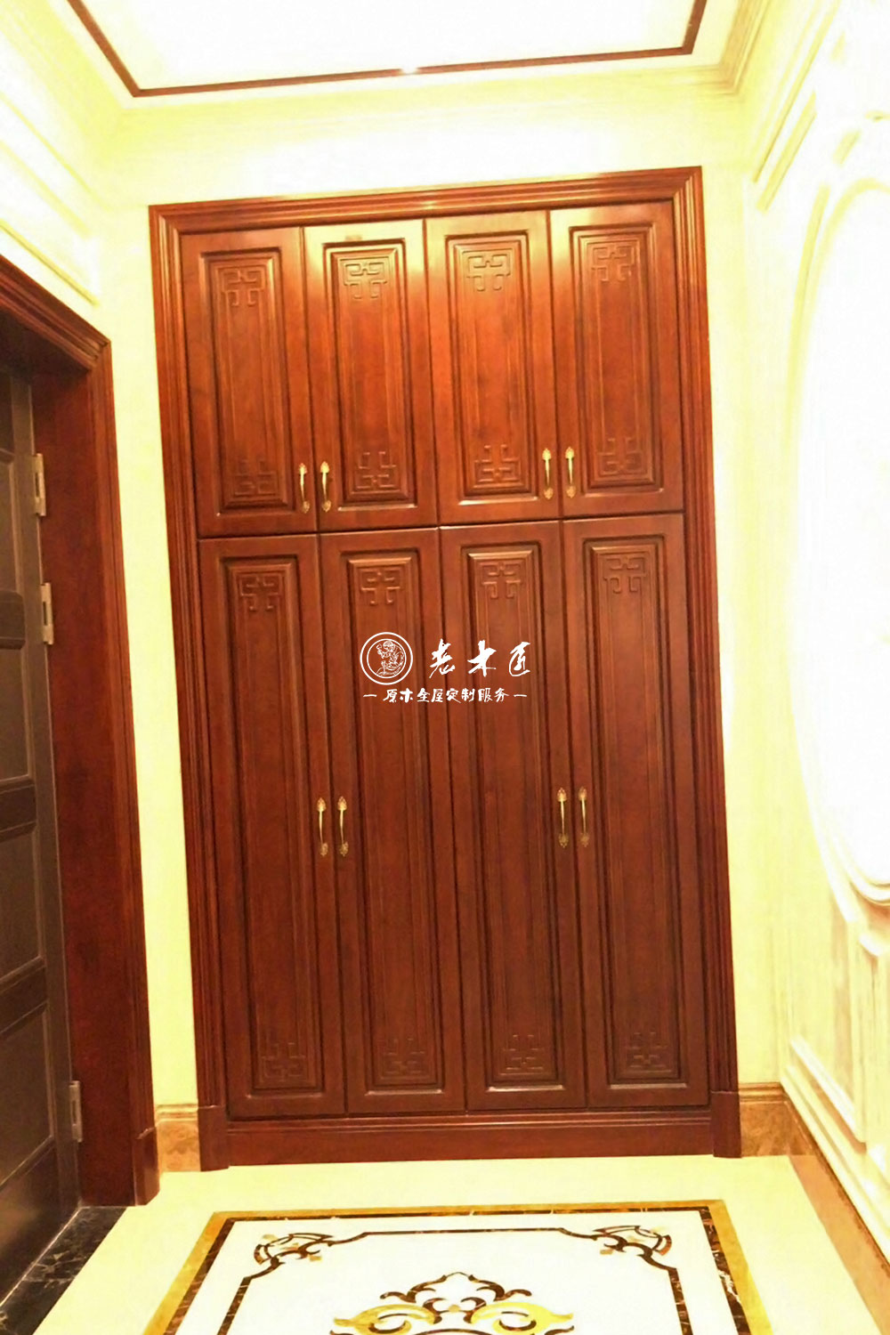 �e������ʽԭľ����