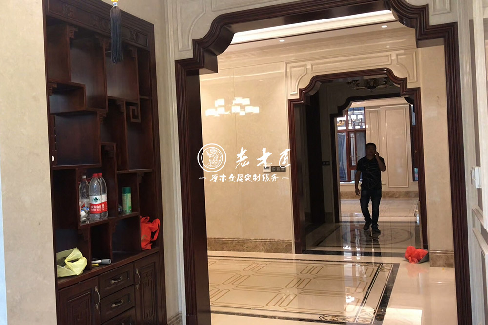 �e������ʽԭľ����