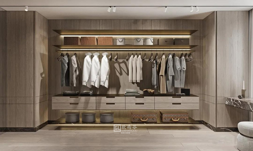 極簡輕奢衣帽間