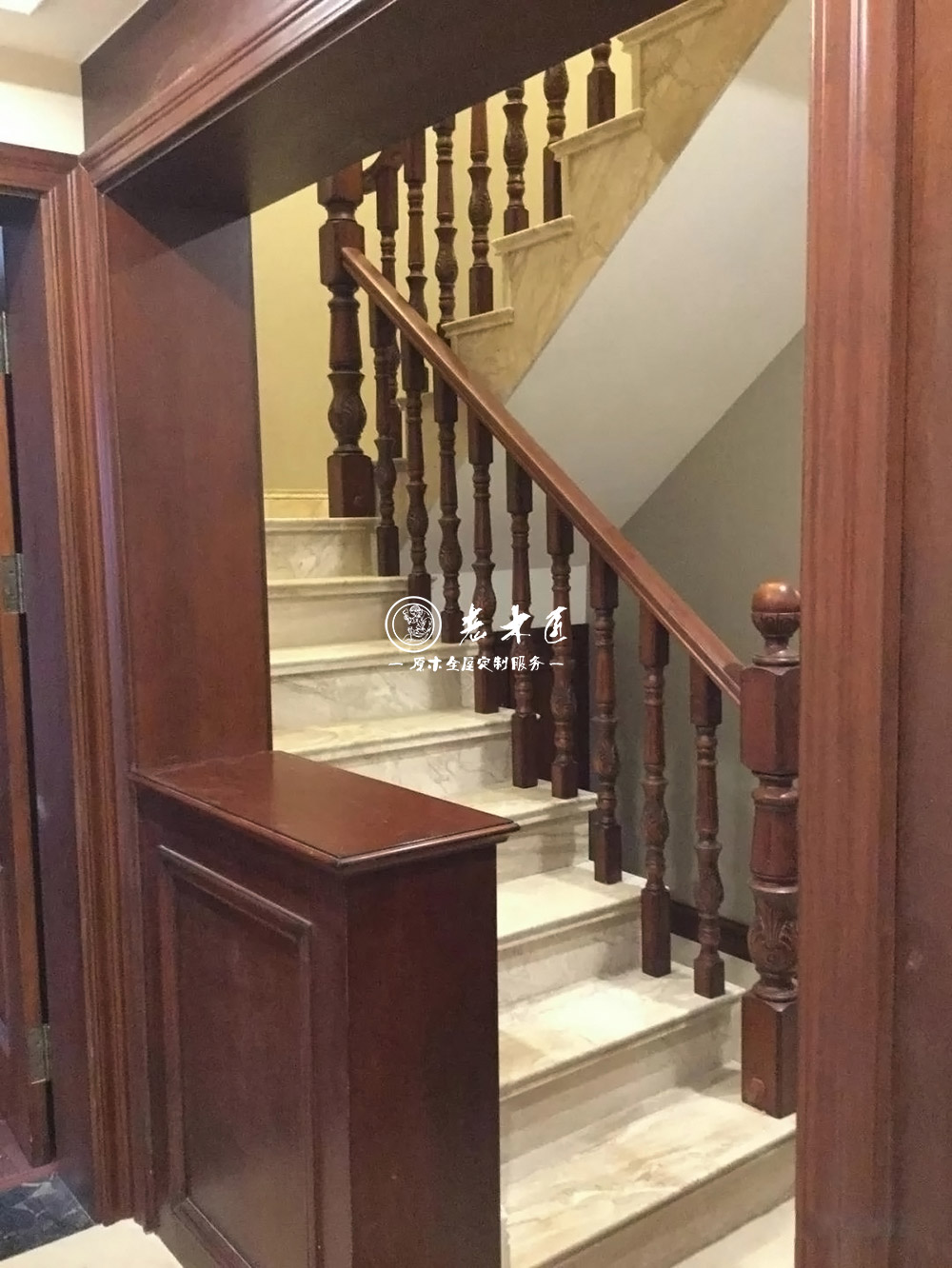 全屋實(shí)木定制