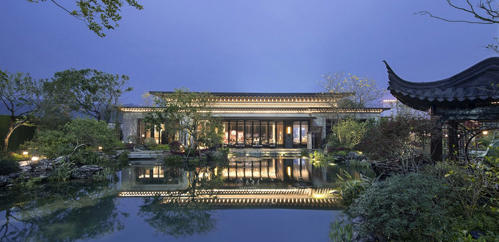 ��ʽԭľ���b����