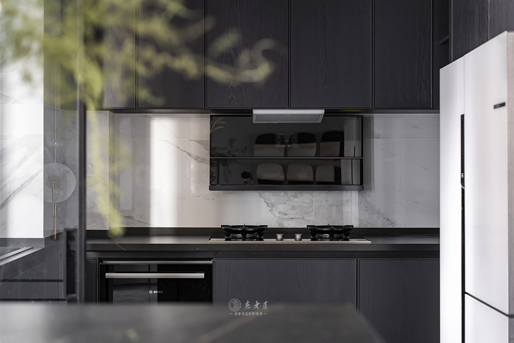 輕奢新中式原木家裝