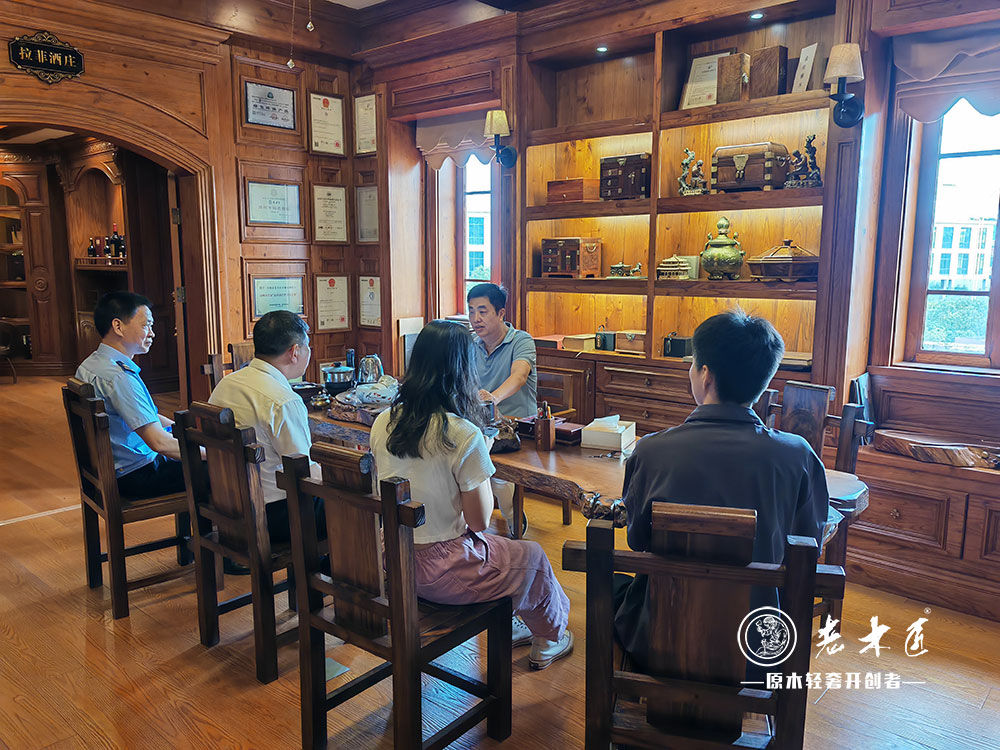 漳州市薌城區(qū)市場監(jiān)管局局長蘭長調(diào)研