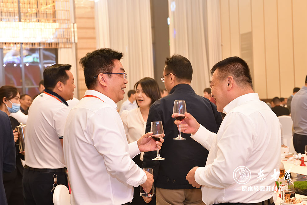 漳州市木材加工與家具制造產(chǎn)業(yè)發(fā)展促進(jìn)會(huì)成立大會(huì)