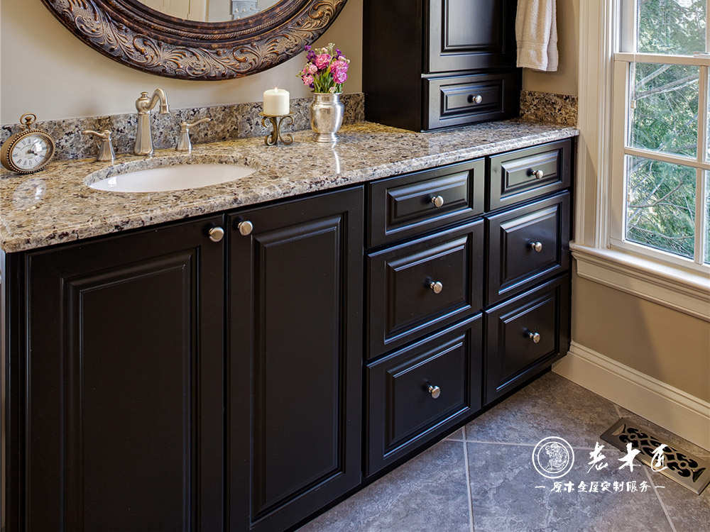 浴室柜廠 原木浴室柜定制廠