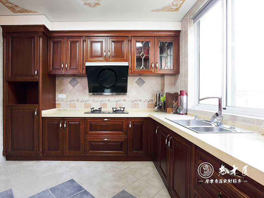 實(shí)木訂制櫥柜_實(shí)木訂制櫥柜品牌