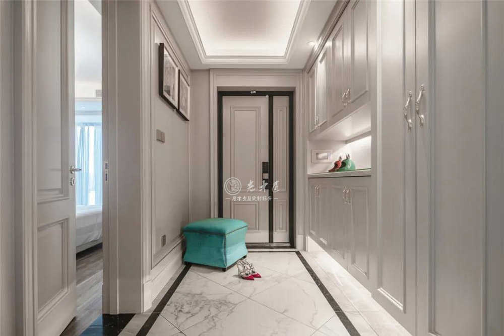 �F(xi��n)����ʽ��ľ���������r�г��з���